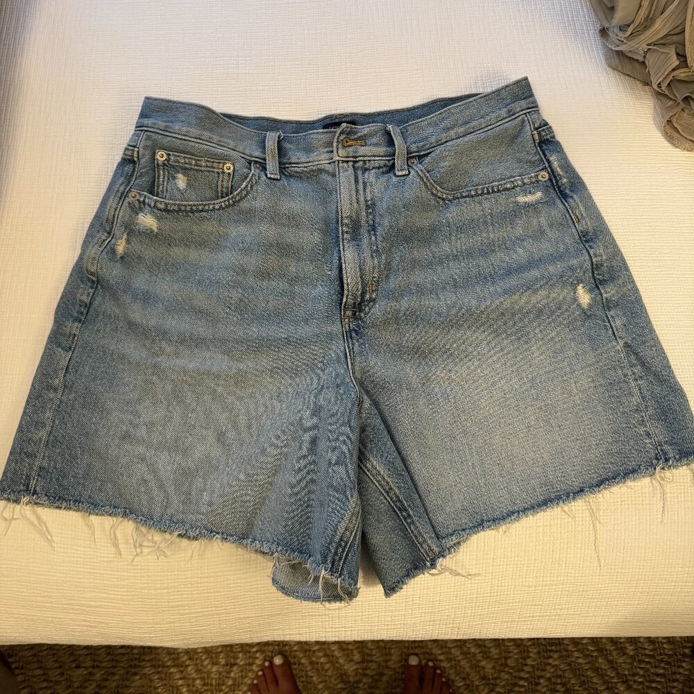J. Crew Factory High-rise Relaxed Denim short (Size: 31; Color: Light Wash)